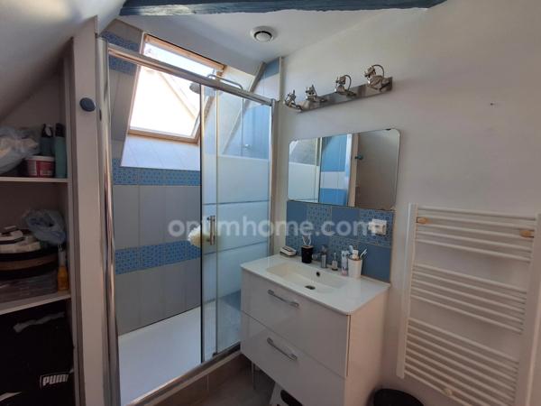 MAISON ANCIENNE AVEC STUDIO - BELLES PRESTATIONS