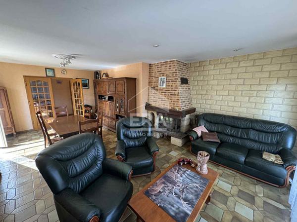 Maison individuelle plain pied piscine