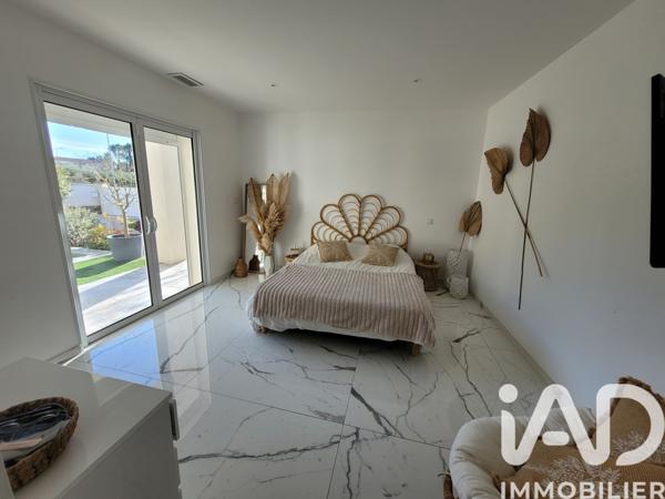 Maison à vendre 6 pièces 182 m² Cabrières