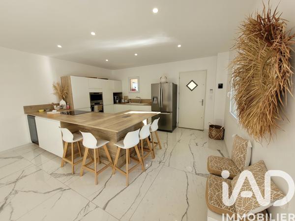 Maison à vendre 6 pièces 182 m² Cabrières