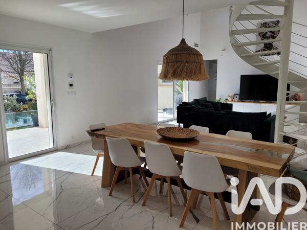 Maison à vendre 6 pièces 182 m² Cabrières