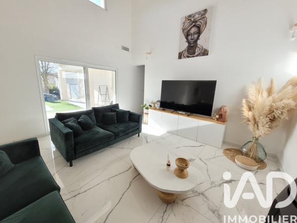 Maison à vendre 6 pièces 182 m² Cabrières