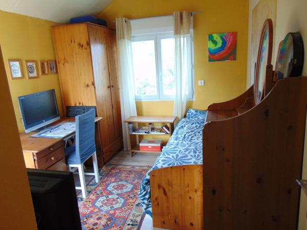 MAISON AVEC NOMBREUX POINTS FORTS A DECOUVRIR