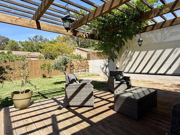 Maison à vendre à Vidauban - 4 chambres avec piscine et terrasses
