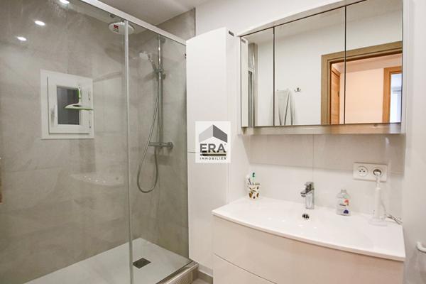 Appartement Paris 4 pièce(s) 90.43 m2