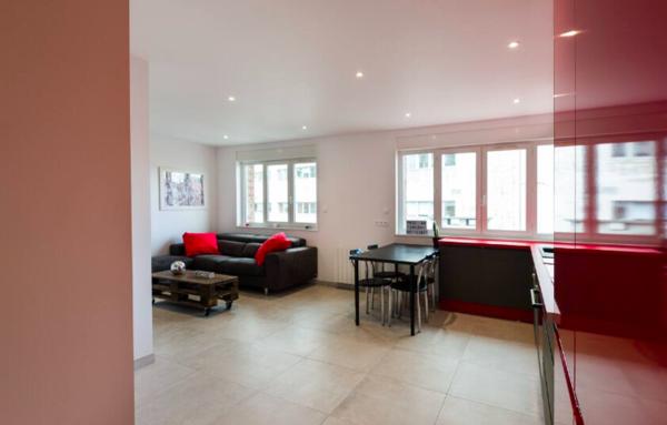 LILLE HYPER CENTRE T2 AVEC CAVE EN RESIDENCE