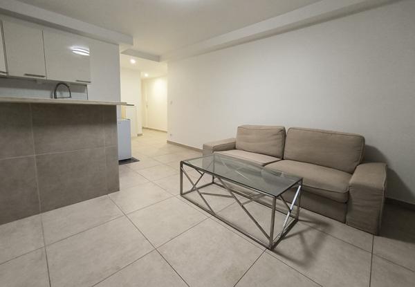 F2 en centre en parfait état