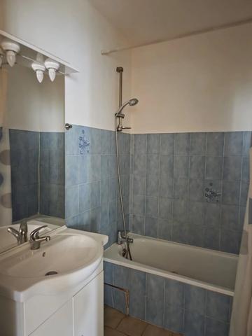 Location Appartement 2 pièces 48 m2 à Bollène
