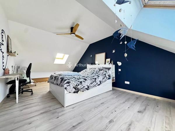 Vente Maison 7 pièces 287 m2 à Lyaud