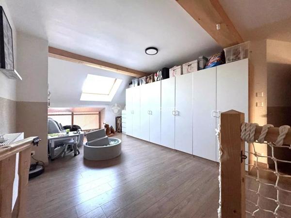 Vente Maison 7 pièces 287 m2 à Lyaud