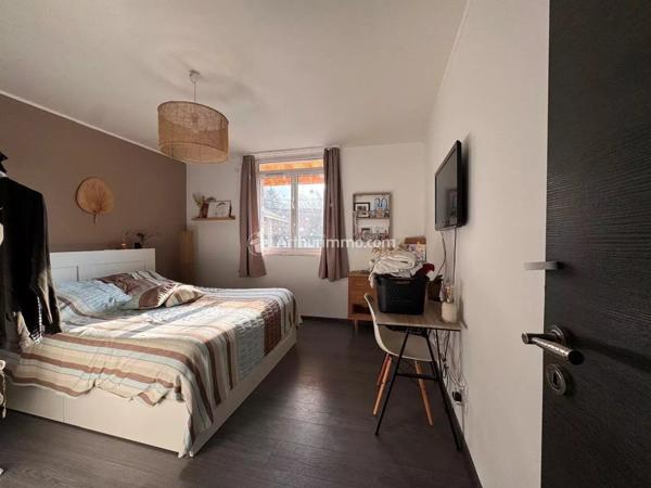 Vente Maison 7 pièces 287 m2 à Lyaud