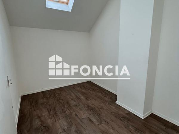 Location Appartement 3 pièces 72.99 m² - 27 AVENUE DE LA REPUBLIQUE Laon 02000