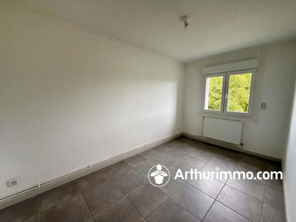 Location                                                      Maison
                        
                     6 pièces                      118 m2                     à Essert