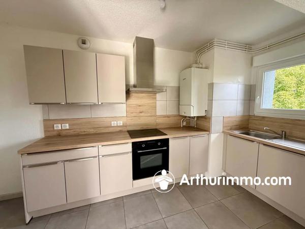 Location                                                      Maison
                        
                     6 pièces                      118 m2                     à Essert