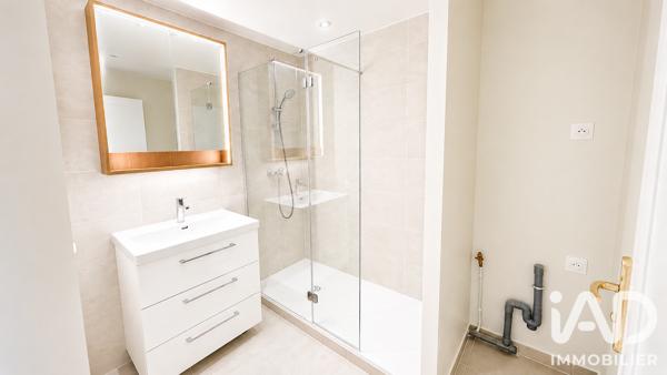 Appartement à vendre 2 pièces 52 m² Courbevoie