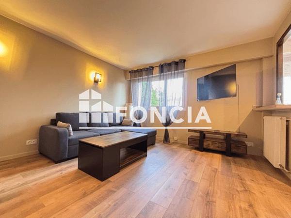 Location Studio 34.69 m² - 10 AVENUE FRANKLIN ROOSEVELT Sceaux 92330