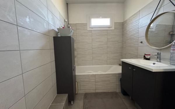 Maison à vendre    6 pièces • 140 m2 Les Pennes-Mirabeau