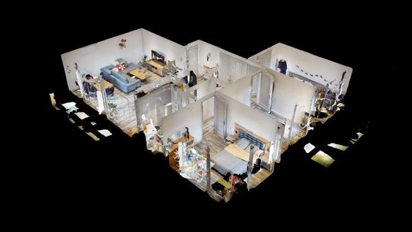 Joli appartement lumineux avec deux balcons et ascenseur ! Centre de Pont-de-Beauvoisin