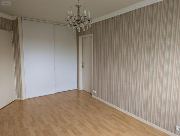 Appartement à vendre à Tours dans l'Indre-et-Loire (37100), ref : 142