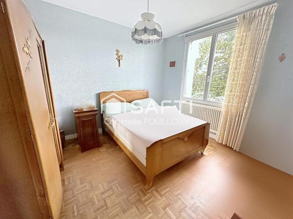 Maison spacieuse, 4 chambres (+1), 2 SDB, 2 garages