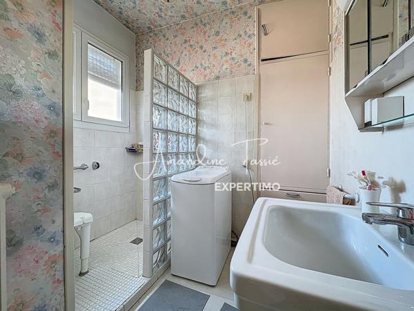 Millau (12100) Immeuble de rapport à deux pas des Quais - Millau