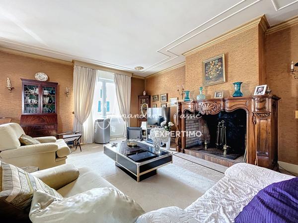 Millau (12100) Immeuble de rapport à deux pas des Quais - Millau