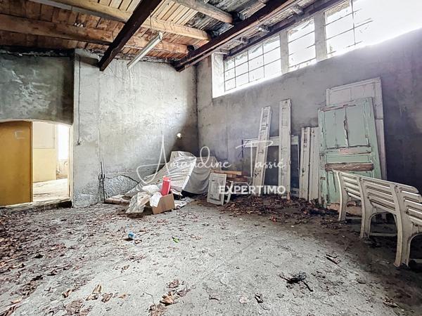 Millau (12100) Immeuble de rapport à deux pas des Quais - Millau