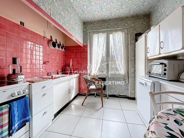 Millau (12100) Immeuble de rapport à deux pas des Quais - Millau