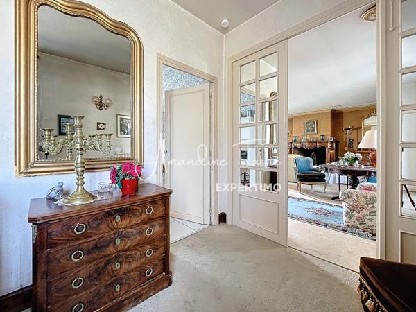 Millau (12100) Immeuble de rapport à deux pas des Quais - Millau