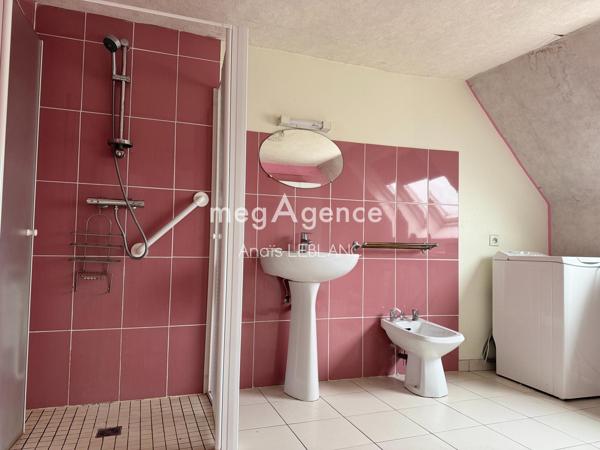 Maison à BAIS, 53160 - 5 pièces 158m²