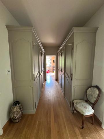 Elégance, volume et art de vivre.