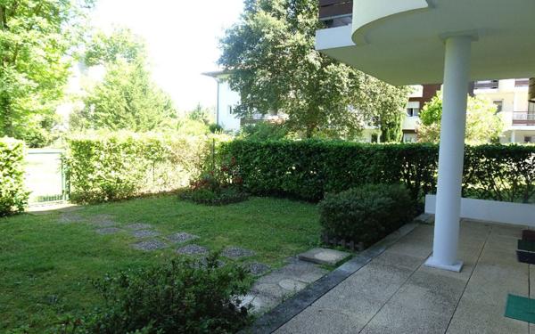 Appartement à vendre    2 pièces • 54 m2 Bayonne