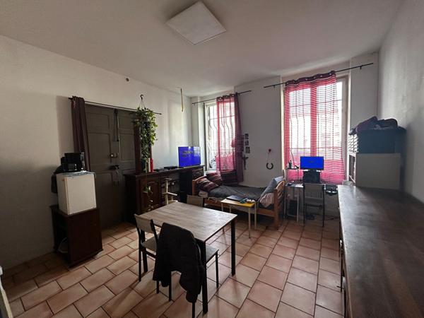 IMMEUBLE CENTRE-VILLE INVESTISSEMENT - TARASCON