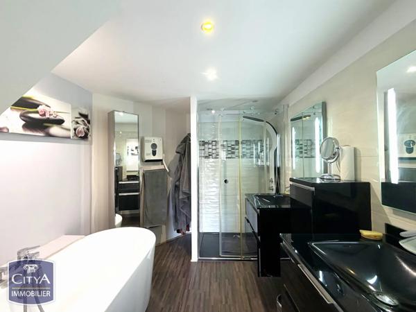 Maison à vendre 5 pièces 138.6m² Le Cateau-Cambrésis (59360)