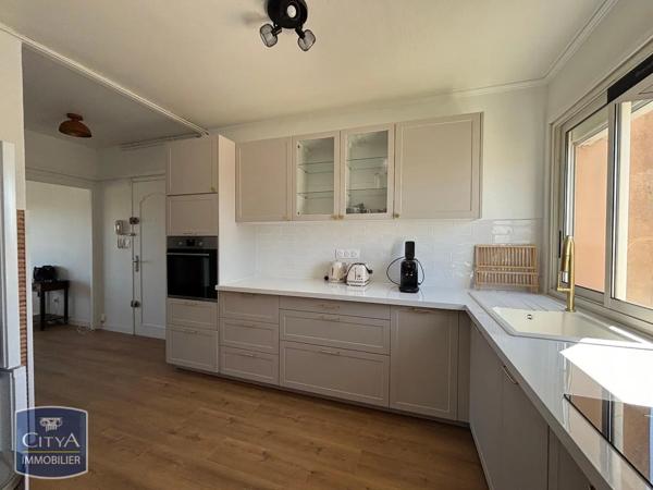 Appartement à louer 3 pièces 64.25m² Bergerac (24100)
