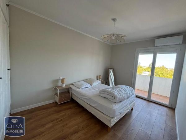 Appartement à louer 3 pièces 64.25m² Bergerac (24100)