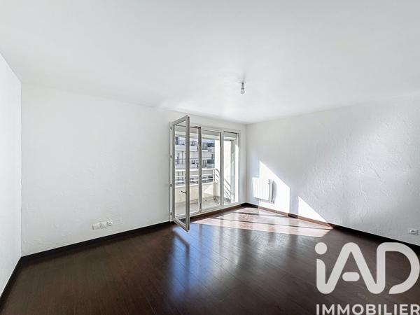 Appartement à vendre 4 pièces 77 m² Livry-Gargan