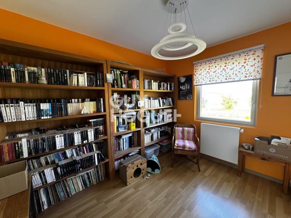 MAISON À VENDRE DE 7 PIÈCES DE 143,00 M²