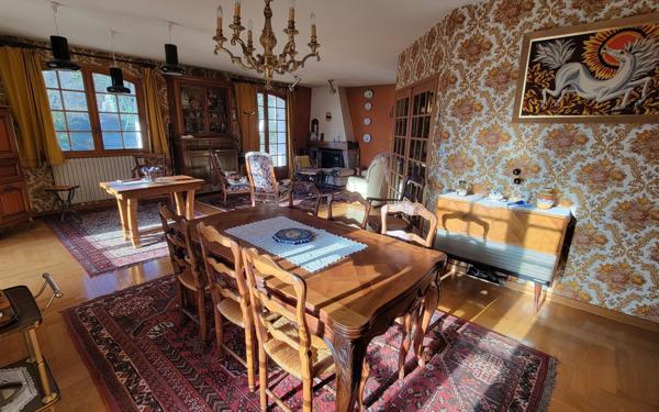 Maison à vendre    6 pièces •  Serres