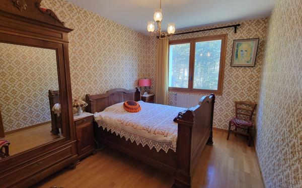 Maison à vendre    6 pièces •  Serres