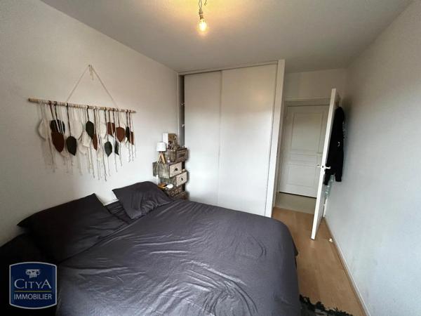 Appartement à louer 2 pièces 46m² Mont-de-Marsan (40000)