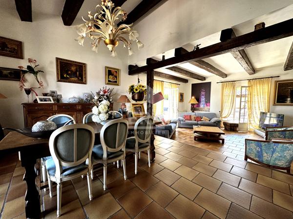 LES PENNES MIRABEAU - Maison T5 sur parcelle 534m2 avec piscine et sous sol