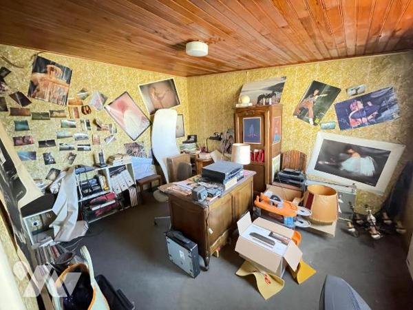 A vendre - Manosque (04) - Alpes de Haute Provence: Immeuble de rapport nécessitant des travaux...