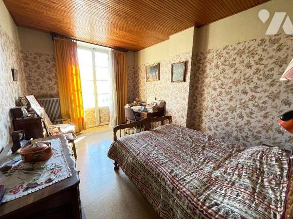 A vendre - Manosque (04) - Alpes de Haute Provence: Immeuble de rapport nécessitant des travaux...