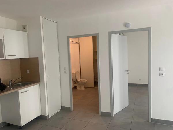 Location                                                      Appartement
                        
                     2 pièces                      39 m2                     à Perpignan