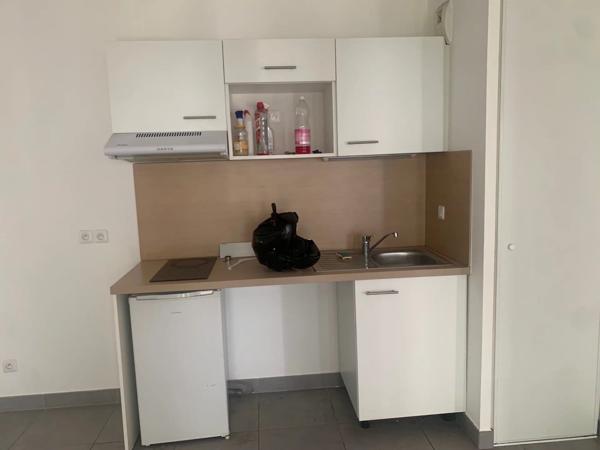 Location                                                      Appartement
                        
                     2 pièces                      39 m2                     à Perpignan