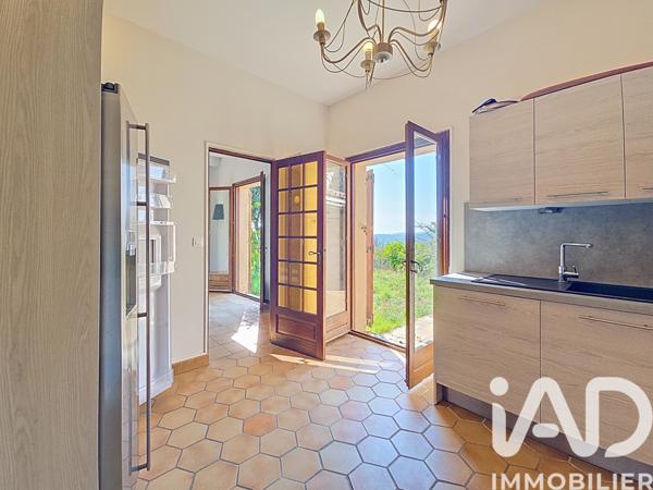 Maison à vendre 8 pièces 243 m² Nice