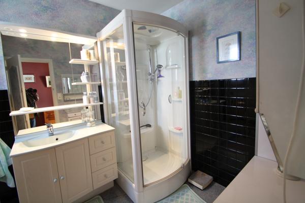 Bourbon-Lancy (71140) Maison de ville à Vendre proche commodités