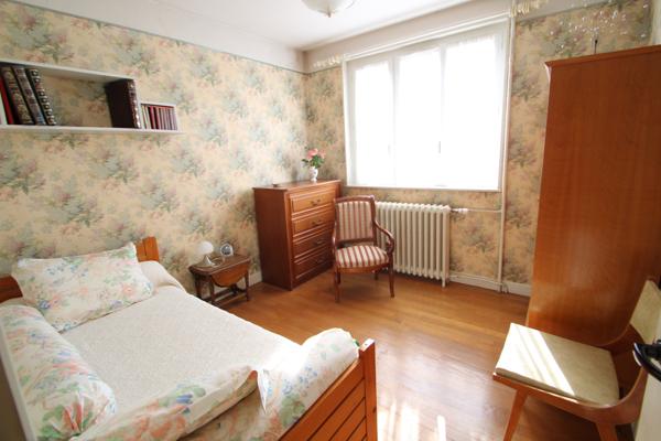 Bourbon-Lancy (71140) Maison de ville à Vendre proche commodités