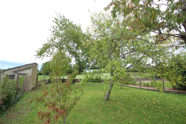 Bourbon-Lancy (71140) Maison de ville à Vendre proche commodités